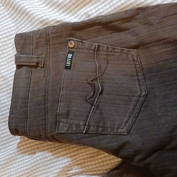 Tattoo Jeans - Picture 2 of 9